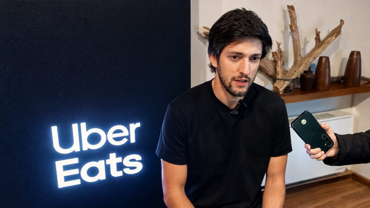 Uber Eats regresa a Bariloche con una propuesta ampliada: de restaurantes a supermercados y comercios