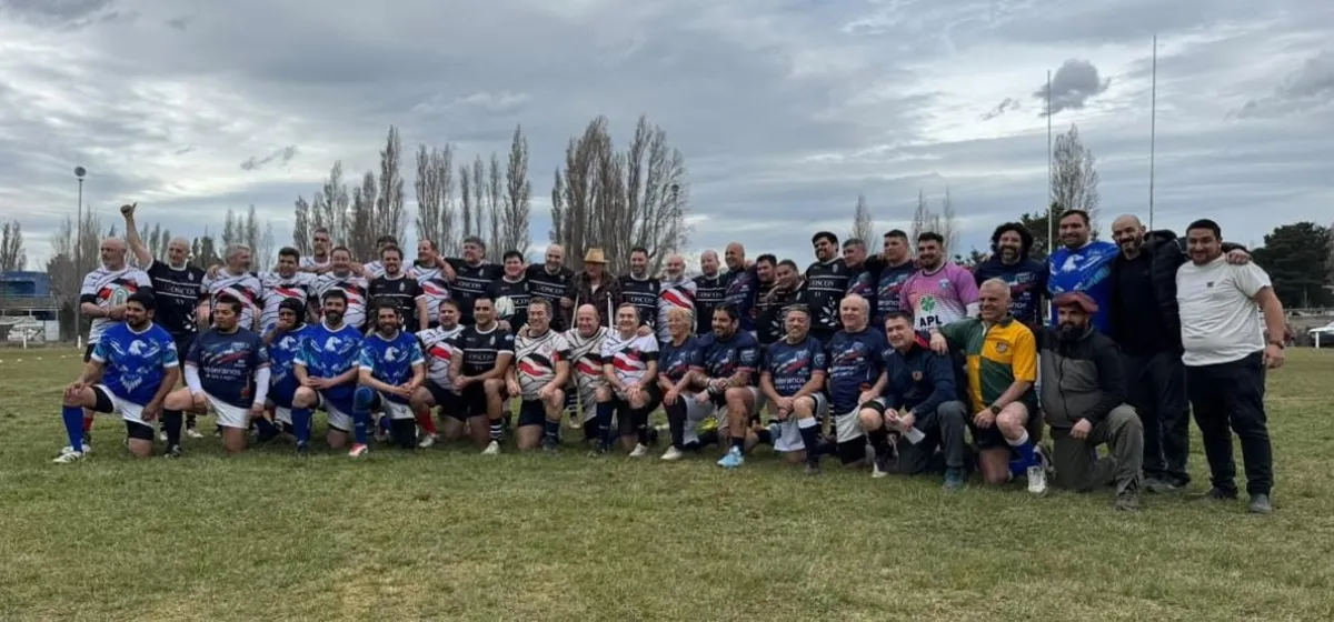 Veteranos del rugby de la región se reunieron en Dina Huapi para un encuentro de camaradería