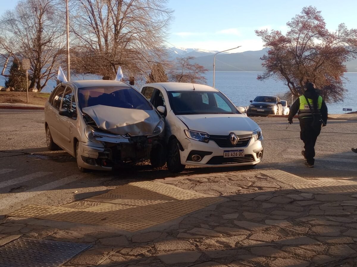 Violento choque en O'Connor y Palacios complicó el tránsito en pleno centro