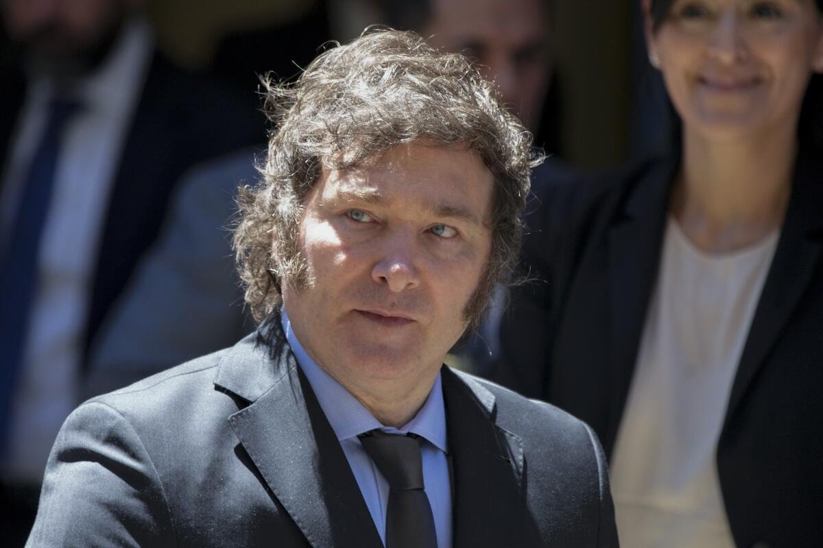 Weretilneck criticó a Milei por "ruptura del contrato moral con los electores"