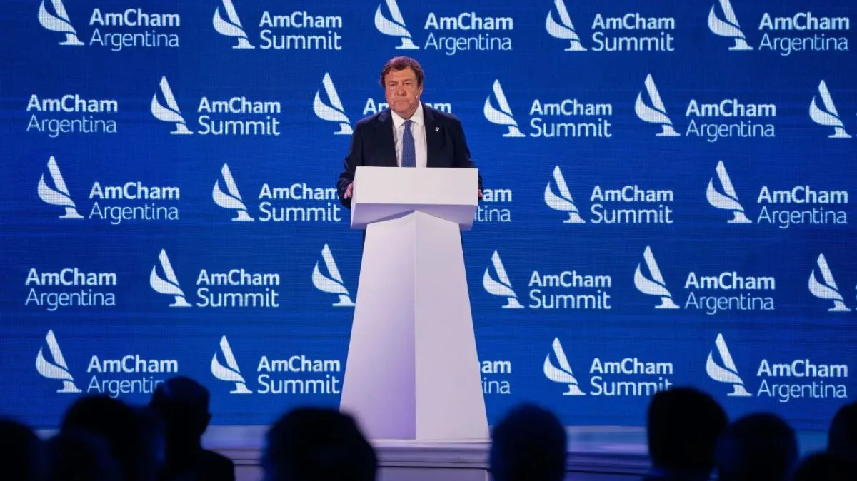 Weretilneck presentó en AmCham Summit el modelo de Río Negro para captar inversiones