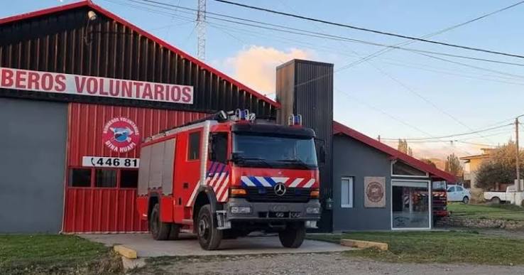 Bomberos Voluntarios de Dina Huapi cumple 38 años de servicio a la comunidad